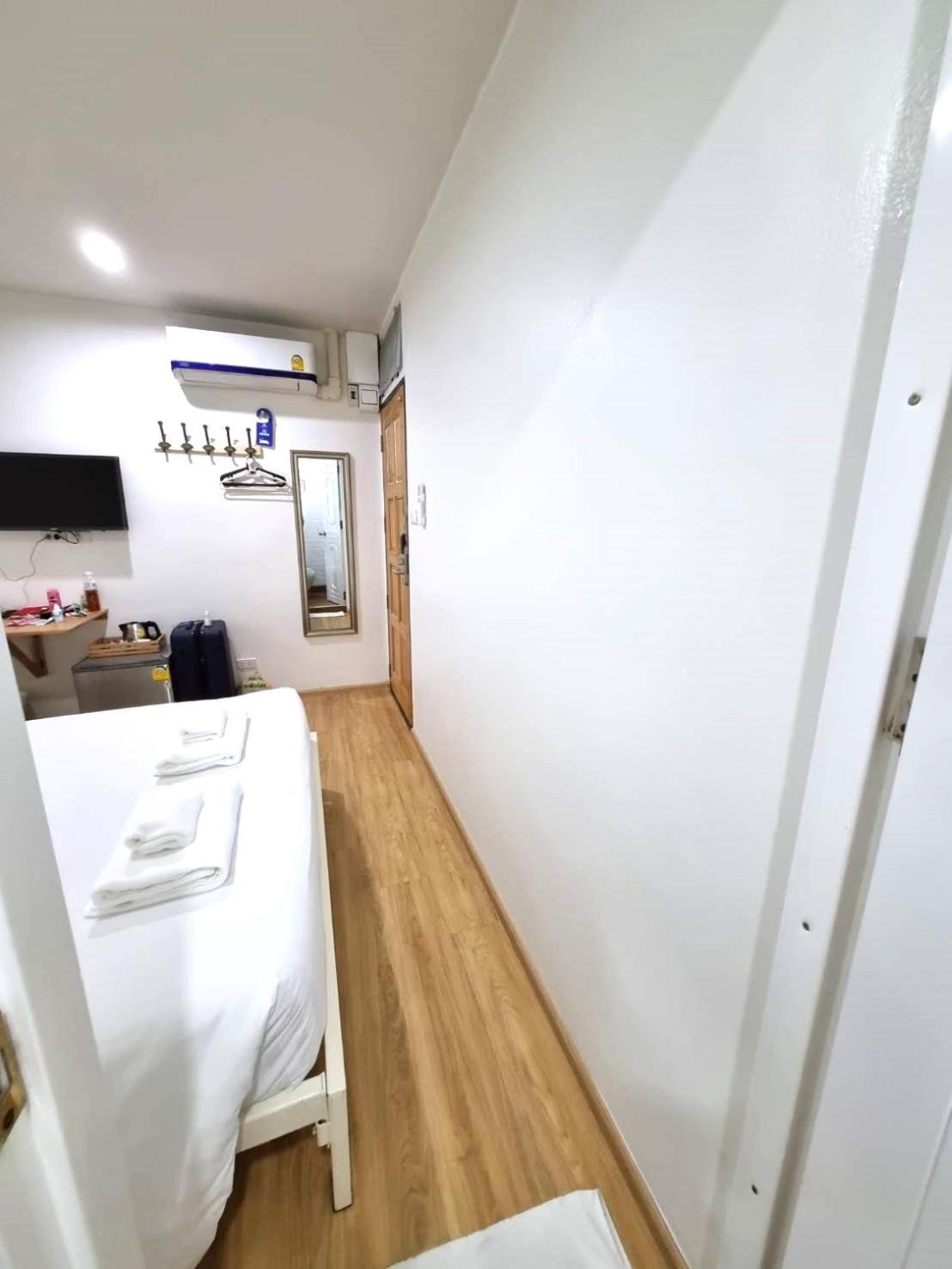 K Home Asok Bangkok Exterior photo
